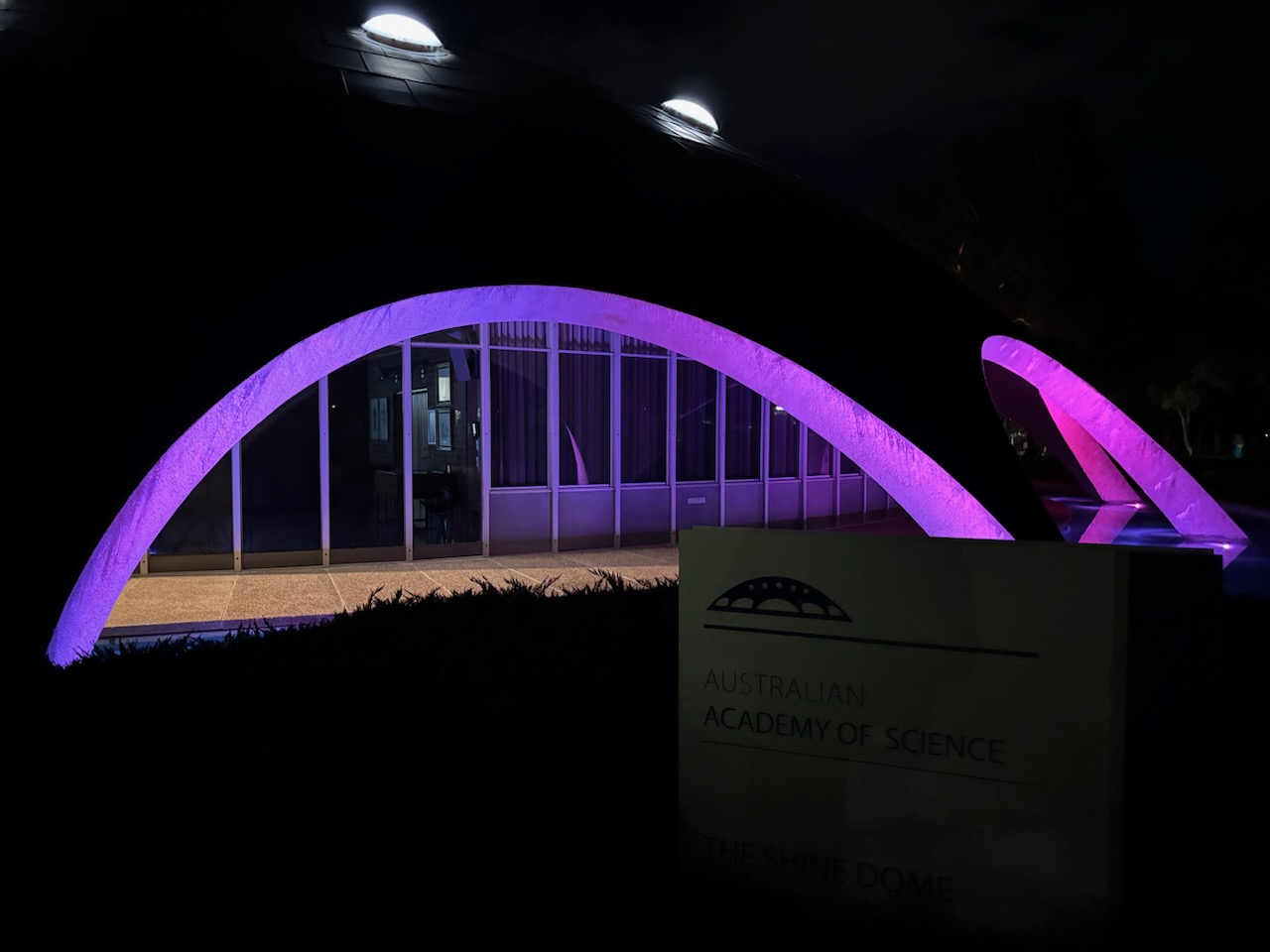 Shine dome